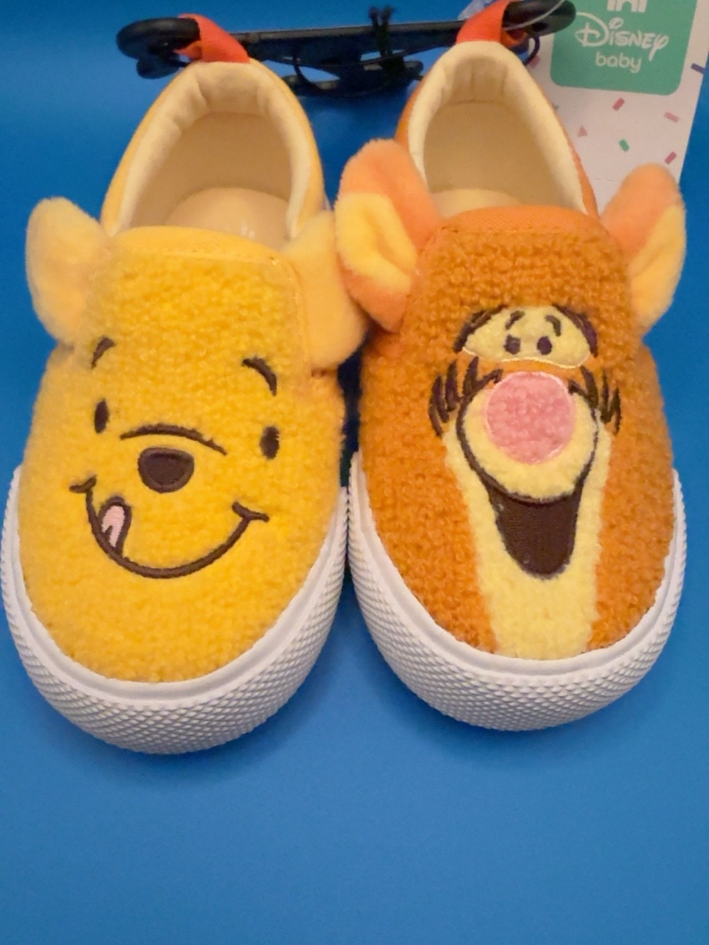 Disney Baby Winnie the Pooh & Tigger Slip-On Sneakers Size 5 NWT